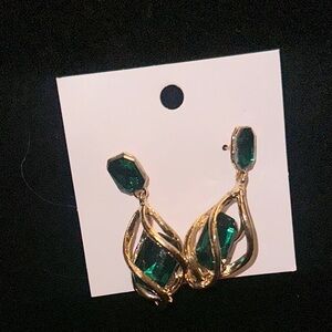 Elegant Gold and Green Drop Earrings